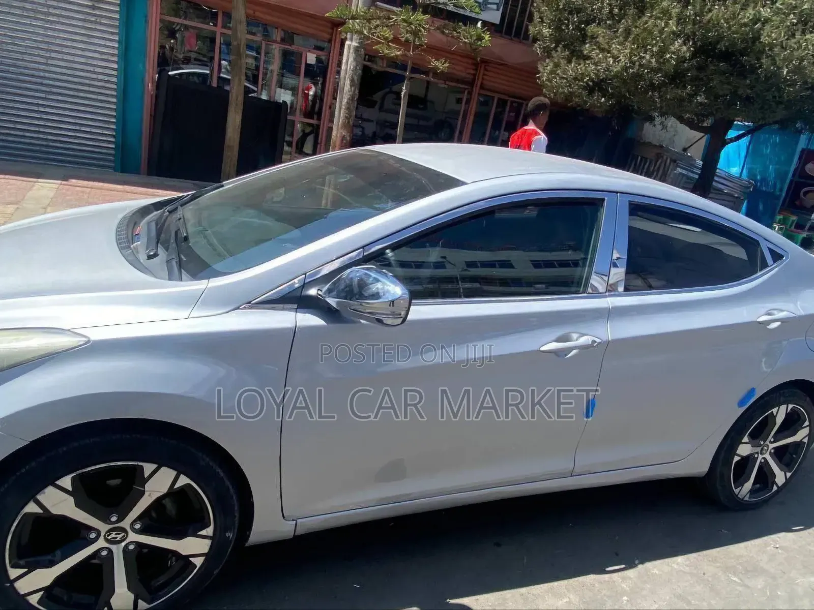 Hyundai Elantra 2012 Silver