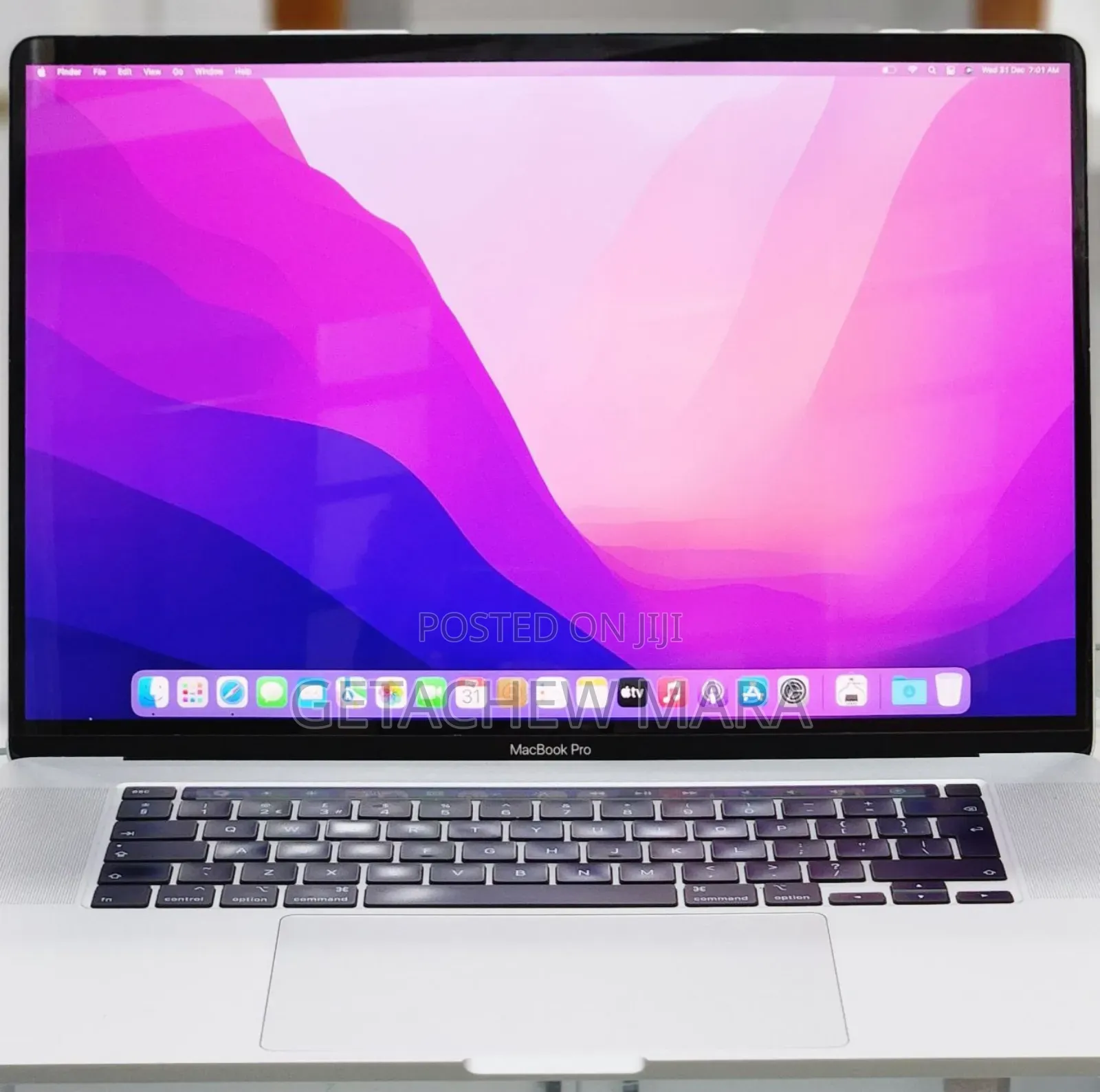 New Laptop Apple MacBook Pro 2019 16GB Intel Core I7 SSD 512GB