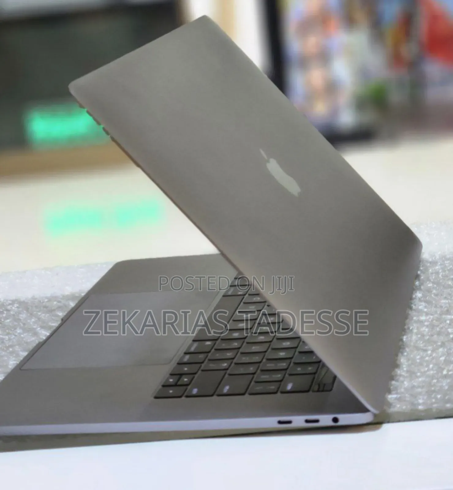 New Laptop Apple MacBook Pro 2019 32GB Intel Core I7 SSD 512GB