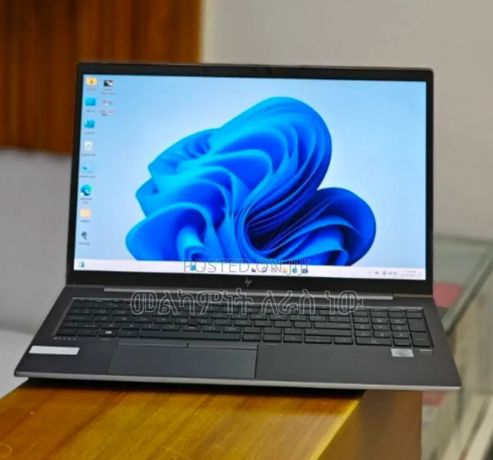 New Laptop HP ZBook Firefly 15 G7 32GB Intel Core I7 SSD 512GB