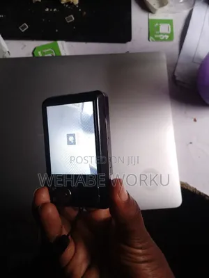 Sony Cyber Shot Amera