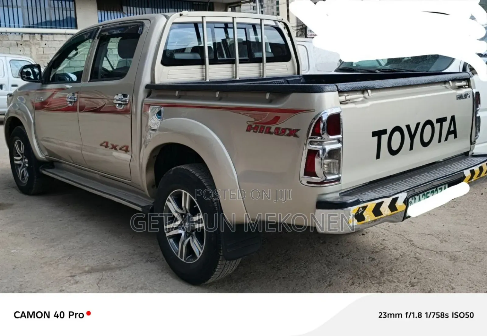 Toyota Hilux 2015 White