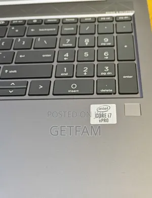 New Laptop HP ZBook Fury 17 G7 32GB Intel Core I7 SSD 512GB