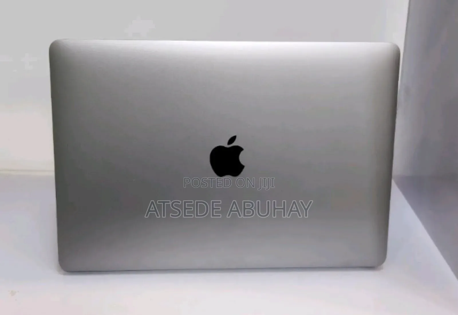 New Laptop Apple MacBook Pro M1 16GB Intel Core I5 SSD 256GB