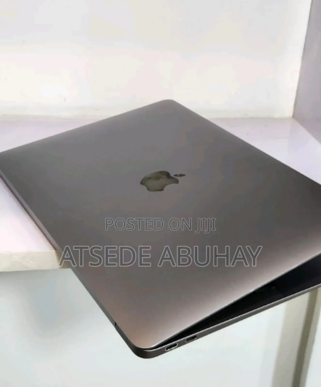 New Laptop Apple MacBook Pro M1 16GB Intel Core I5 SSD 256GB