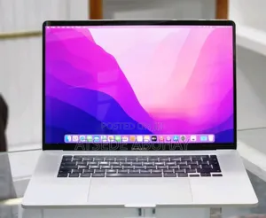 New Laptop Apple MacBook Pro 2019 16GB Intel Core I7 SSD 512GB