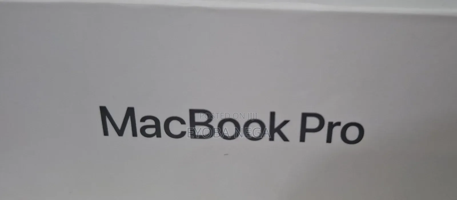 New Laptop Apple MacBook Pro M1 32GB Apple M1 Max SSD 1T