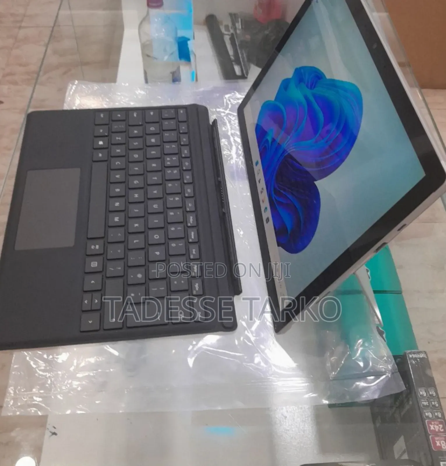 New Laptop Microsoft Surface Pro 7 8GB Intel Core I5 SSD 256GB
