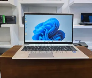 New Laptop HP EliteBook 850 G8 16GB Intel Core I7 SSD 512GB