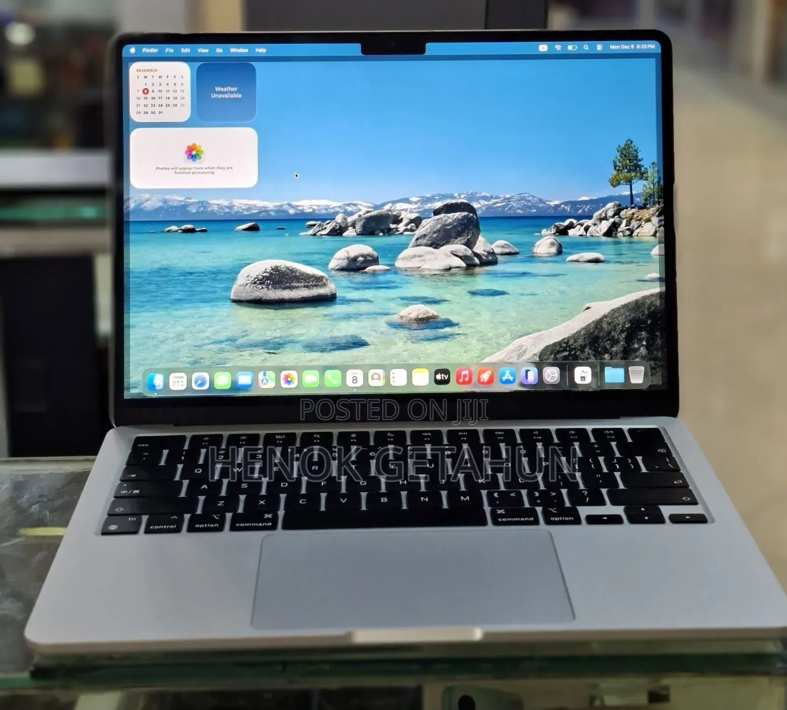 New Laptop Apple MacBook Air 2022 M2 8GB Intel Core M2 SSD 256GB