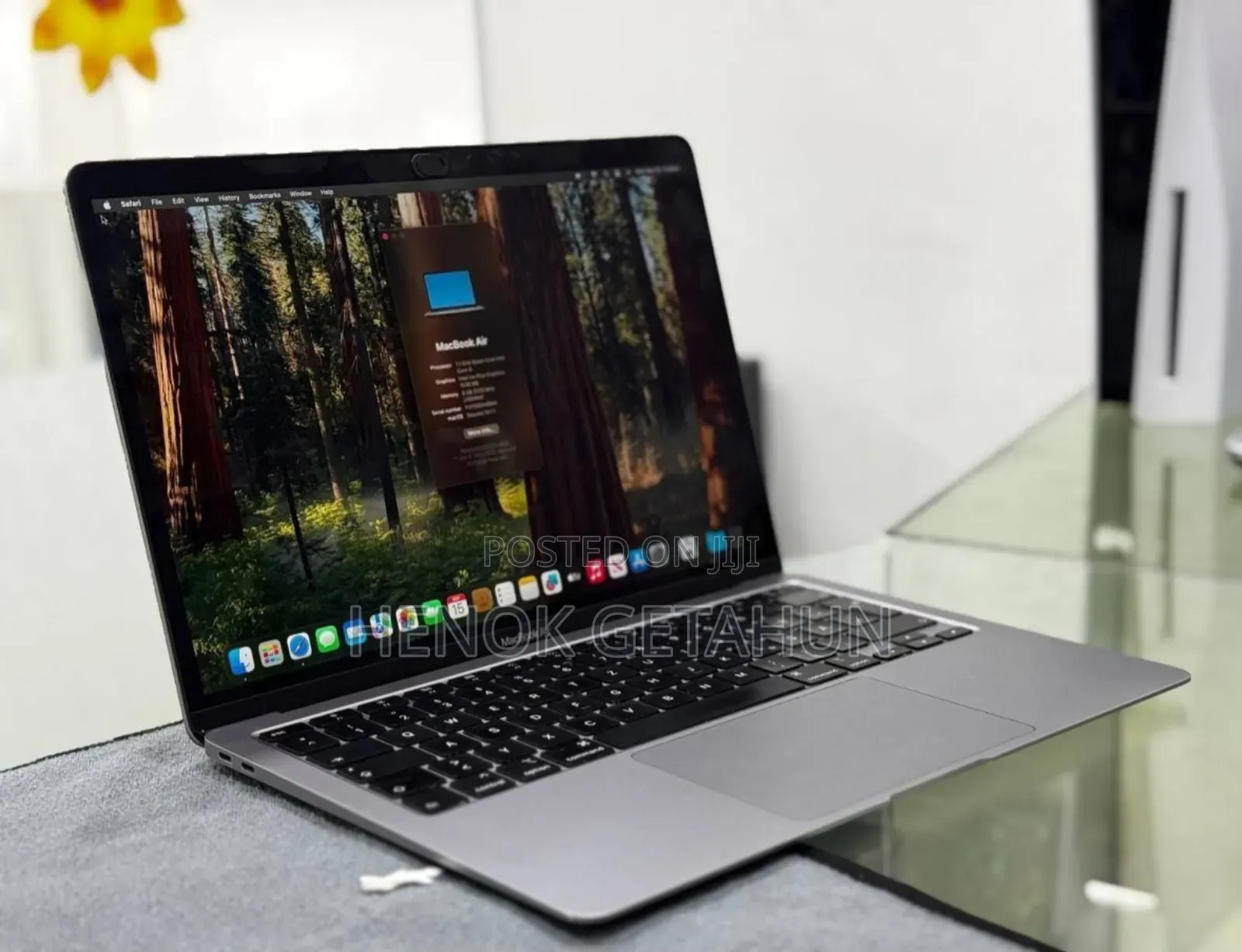 New Laptop Apple MacBook Air 2020 M1 8GB Intel Core I3 SSD 256GB