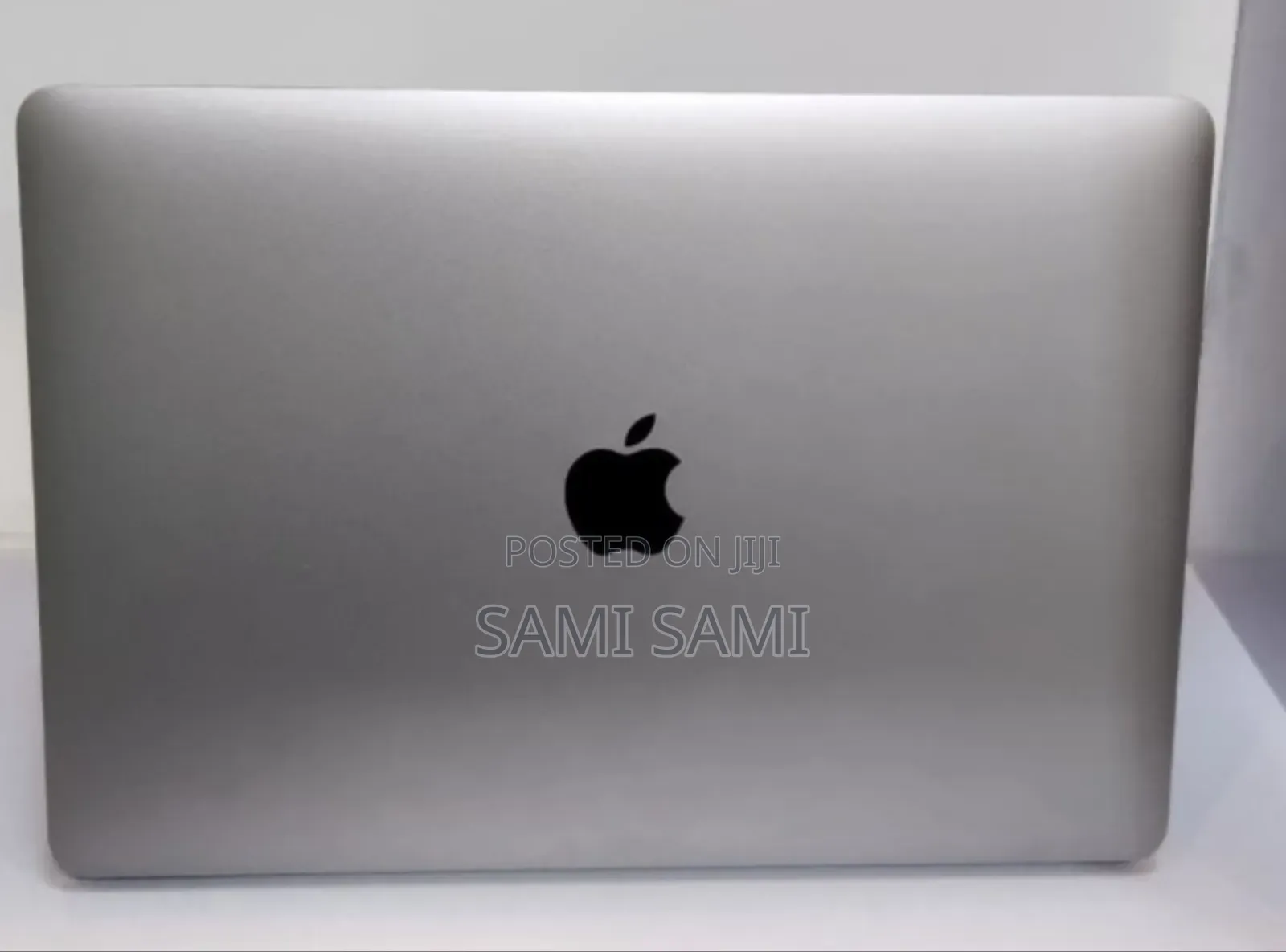 New Laptop Apple MacBook Pro M1 16GB Apple M1 Pro SSD 256GB