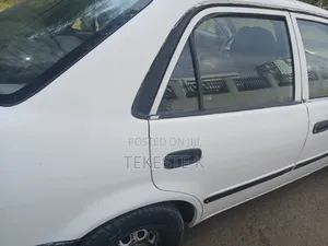 Toyota Corolla Sedan 1998 White