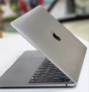 New Laptop Apple MacBook Pro 2019 32GB Intel Core I7 SSD 512GB
