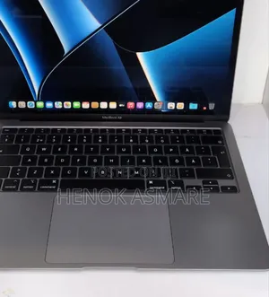 New Laptop Apple MacBook Air 16GB Apple M1 SSD 256GB