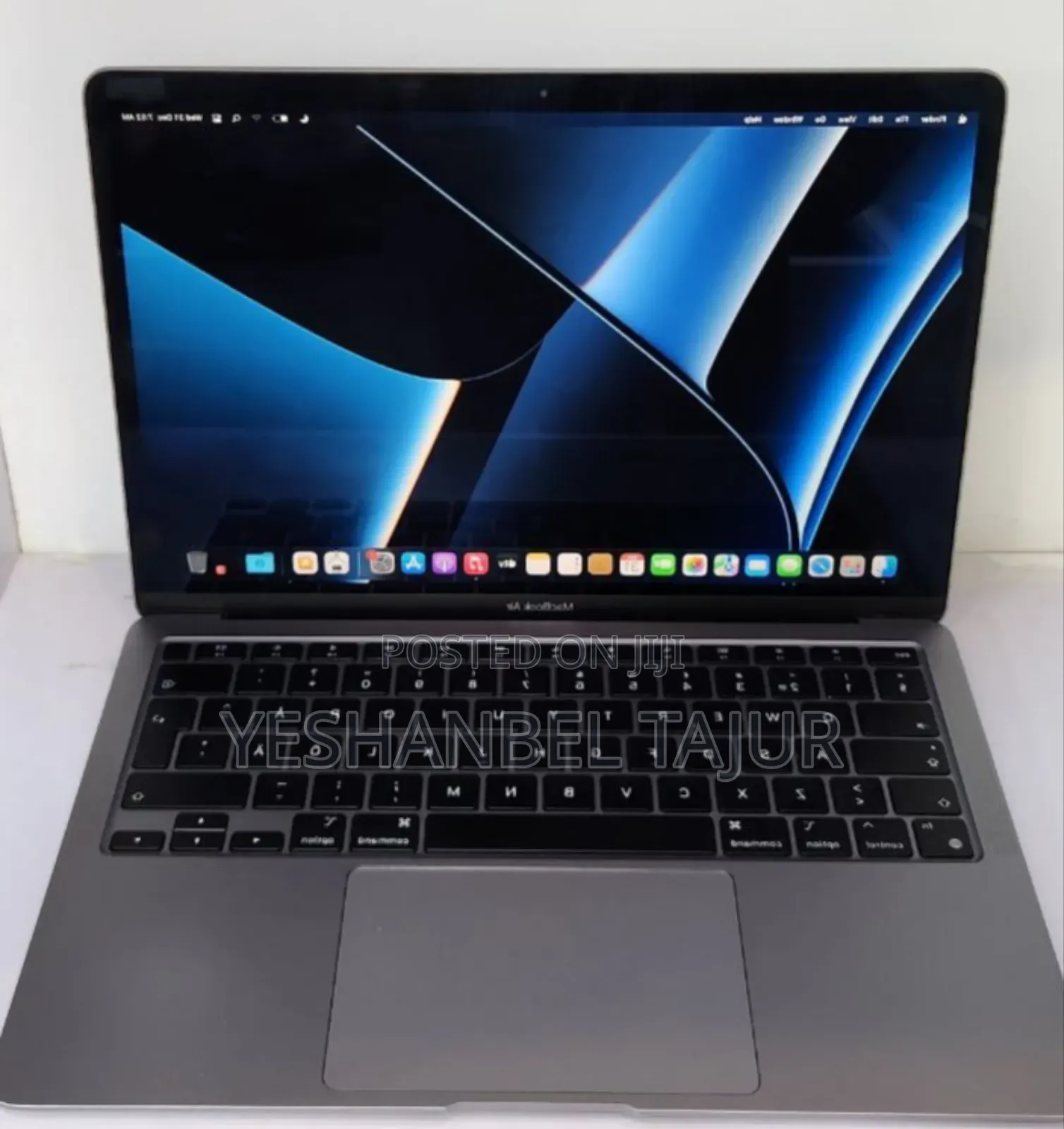 New Laptop Apple MacBook Air 2020 M1 16GB Apple M1 SSD 256GB