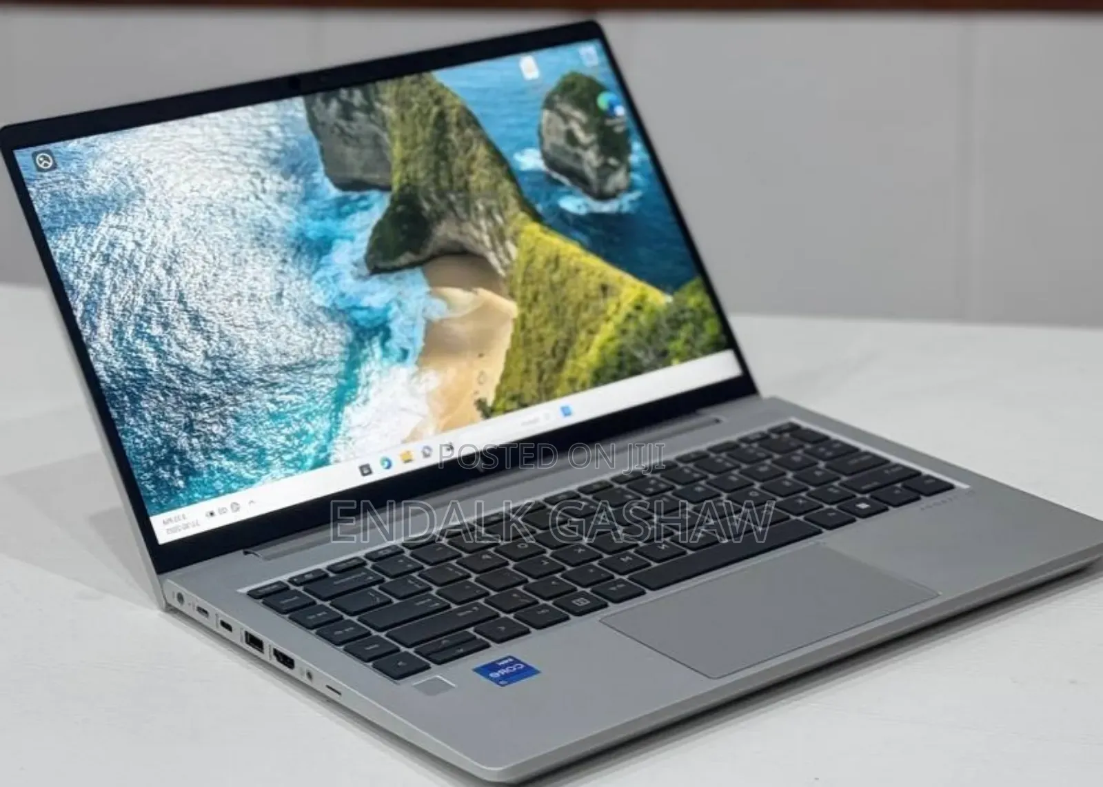 New Laptop HP EliteBook 840 G10 16GB Intel Core I7 SSD 512GB