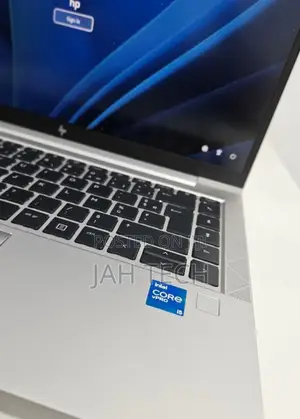 New Laptop HP EliteBook 840 G8 16GB Intel Core I5 SSD 512GB
