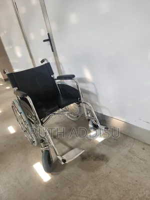 Boneded Strong Wheelchair ዊልቸር የሚታጠፍ Wheelchair