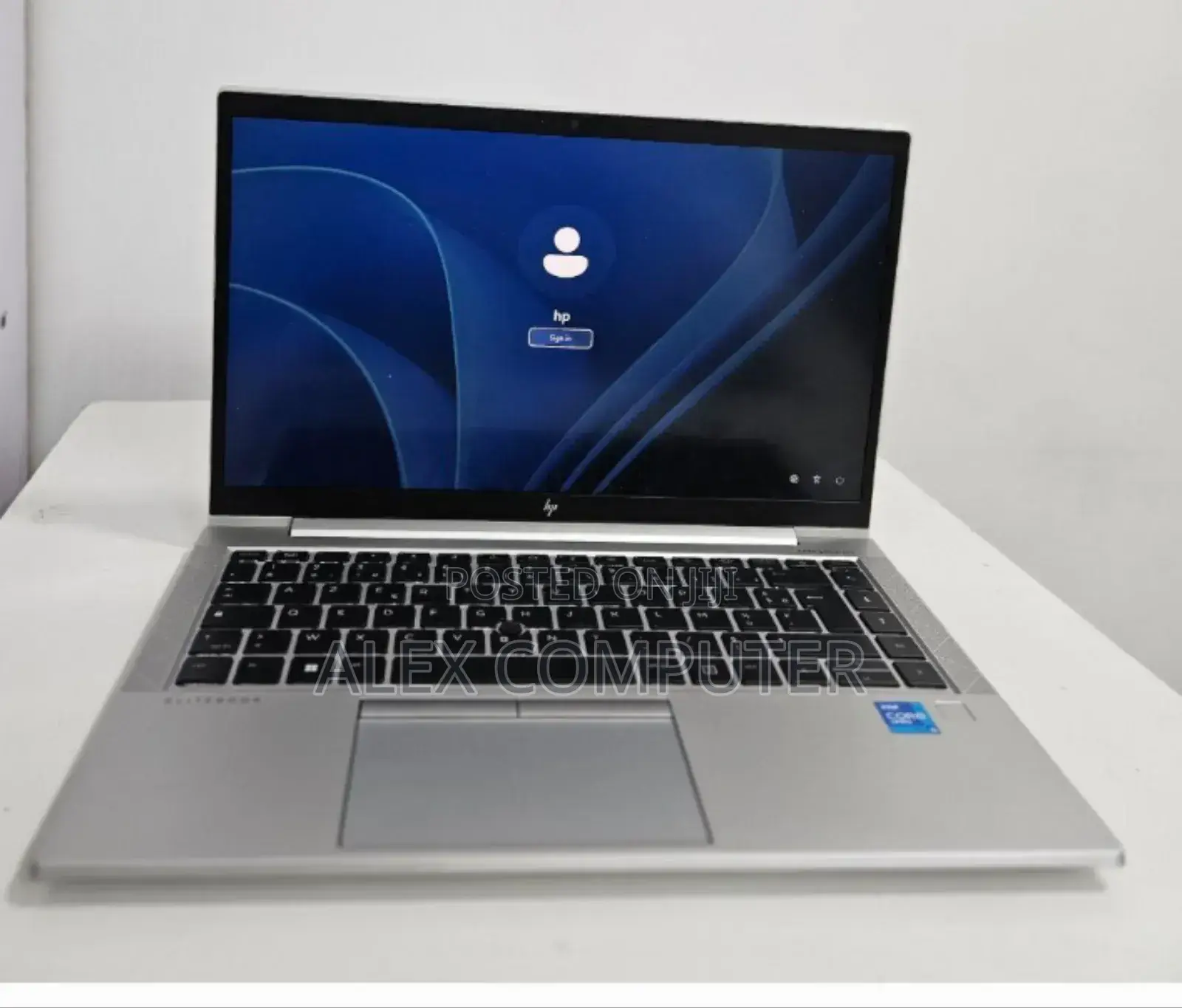 New Laptop HP EliteBook 840 G8 16GB Intel Core I5 SSD 512GB