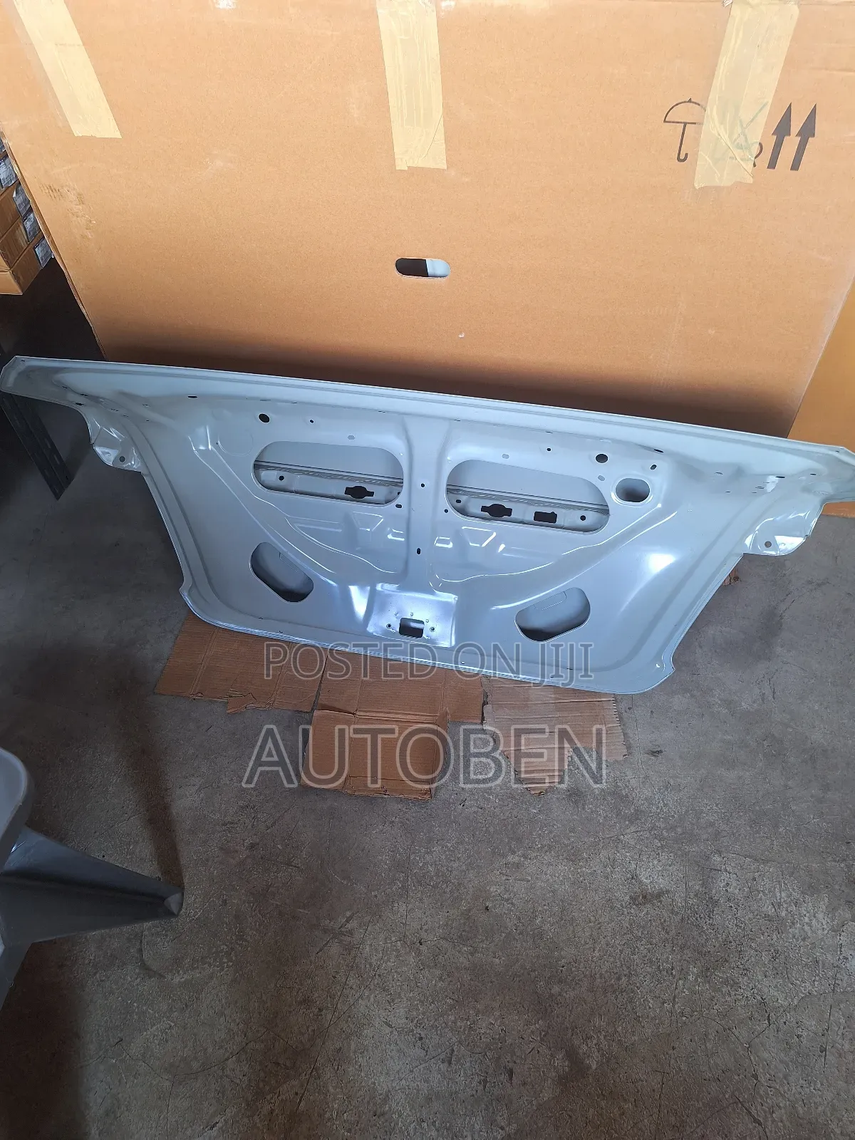 Suzuki Dzire Rear Trank Door