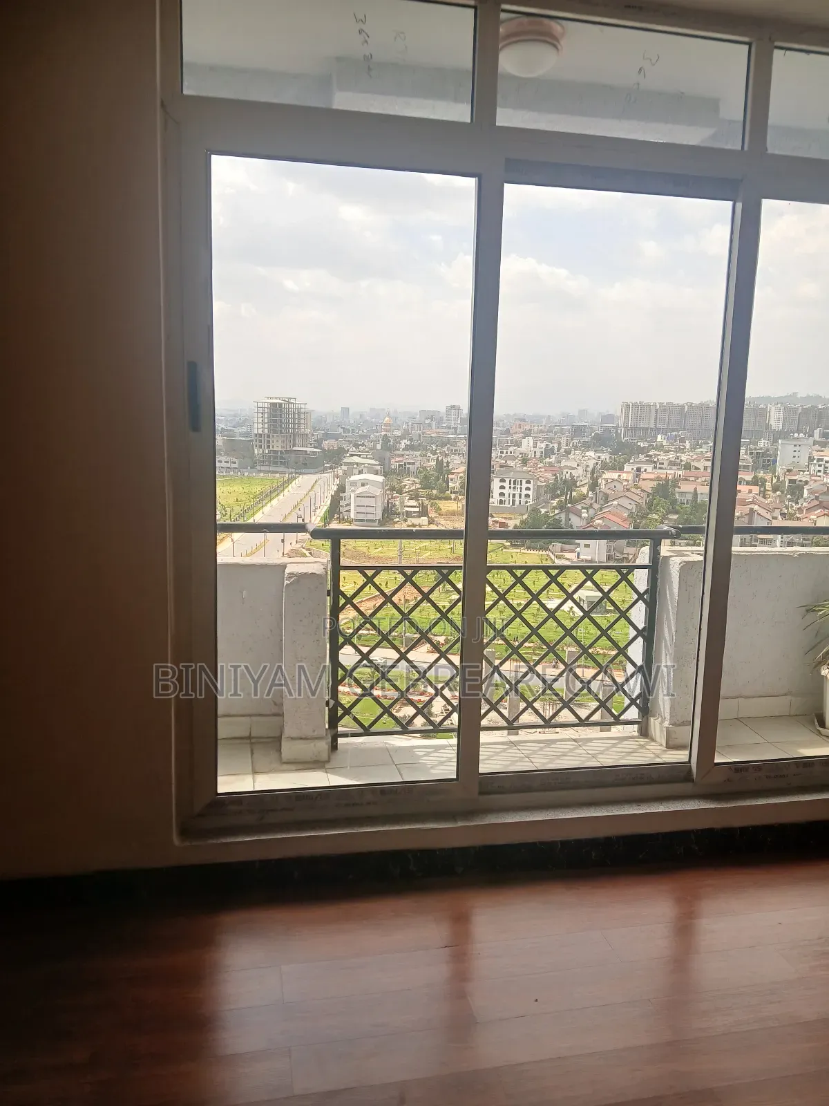 3bdrm Apartment in Apartment, Yeka for rent