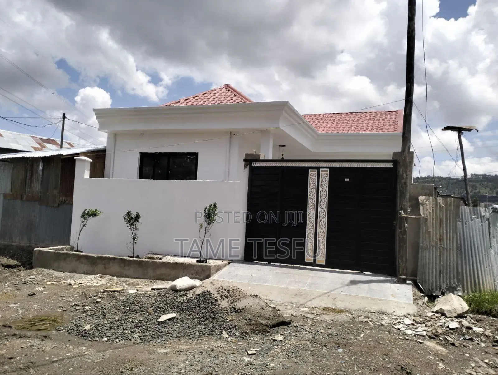 Furnished 3bdrm Villa in አያት, Bole for sale