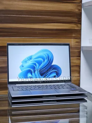 New Laptop HP ZBook 14 16GB Intel Core I7 SSD 512GB