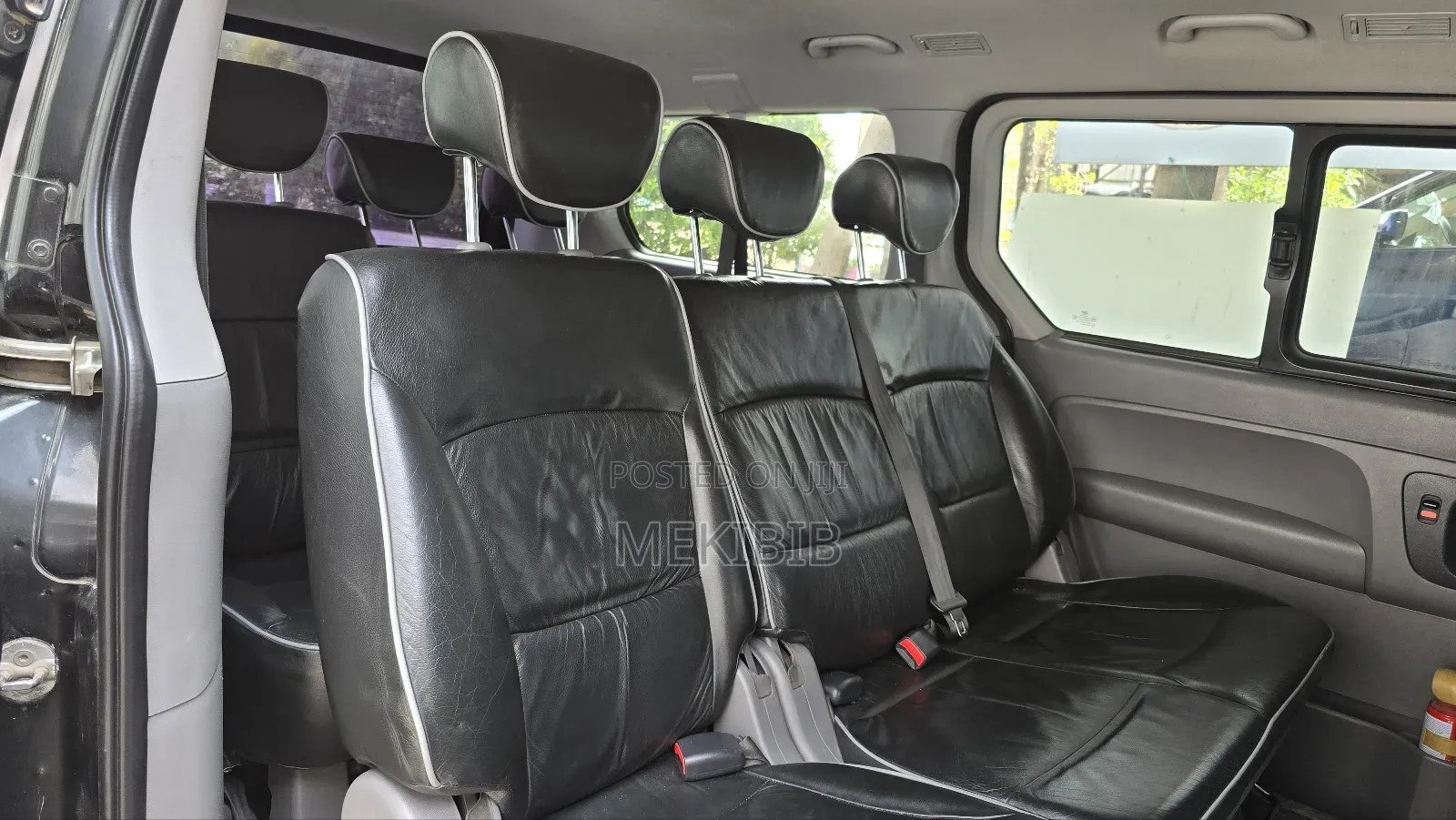 Hyundai H1 2.4 GLS 2012 White