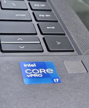 New Laptop HP ZBook 15u G4 16GB Intel Core I7 SSD 512GB