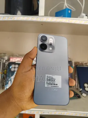 Photo - New Oppo Reno14 512 GB