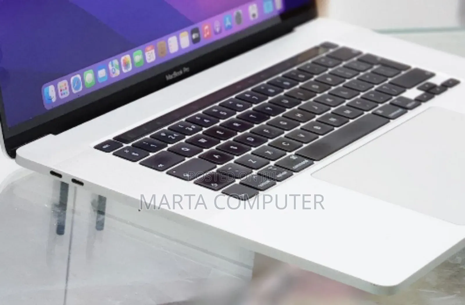 New Laptop Apple MacBook Pro 2019 16GB Intel Core I7 SSD 512GB