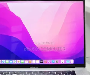 New Laptop Apple MacBook Pro 2019 16GB Intel Core I7 SSD 512GB