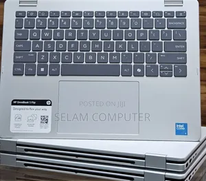 New Laptop HP OmniBook 5 14" 16GB Intel Core I5 SSD 512GB