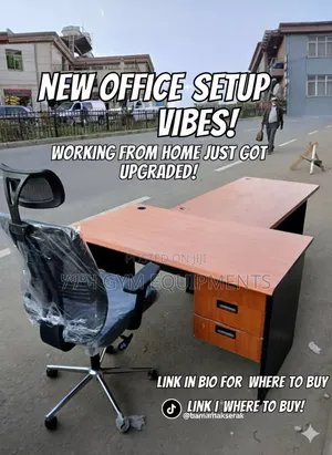 Executive Office Furniture Set - Desk, Chairs Side Table!