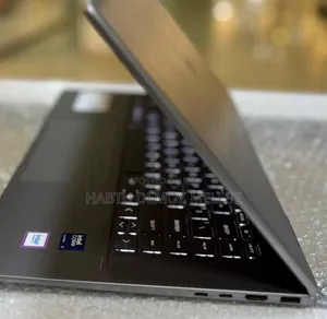 New Laptop HP Envy X2 16GB Intel Core Ultra 7 SSD 1T