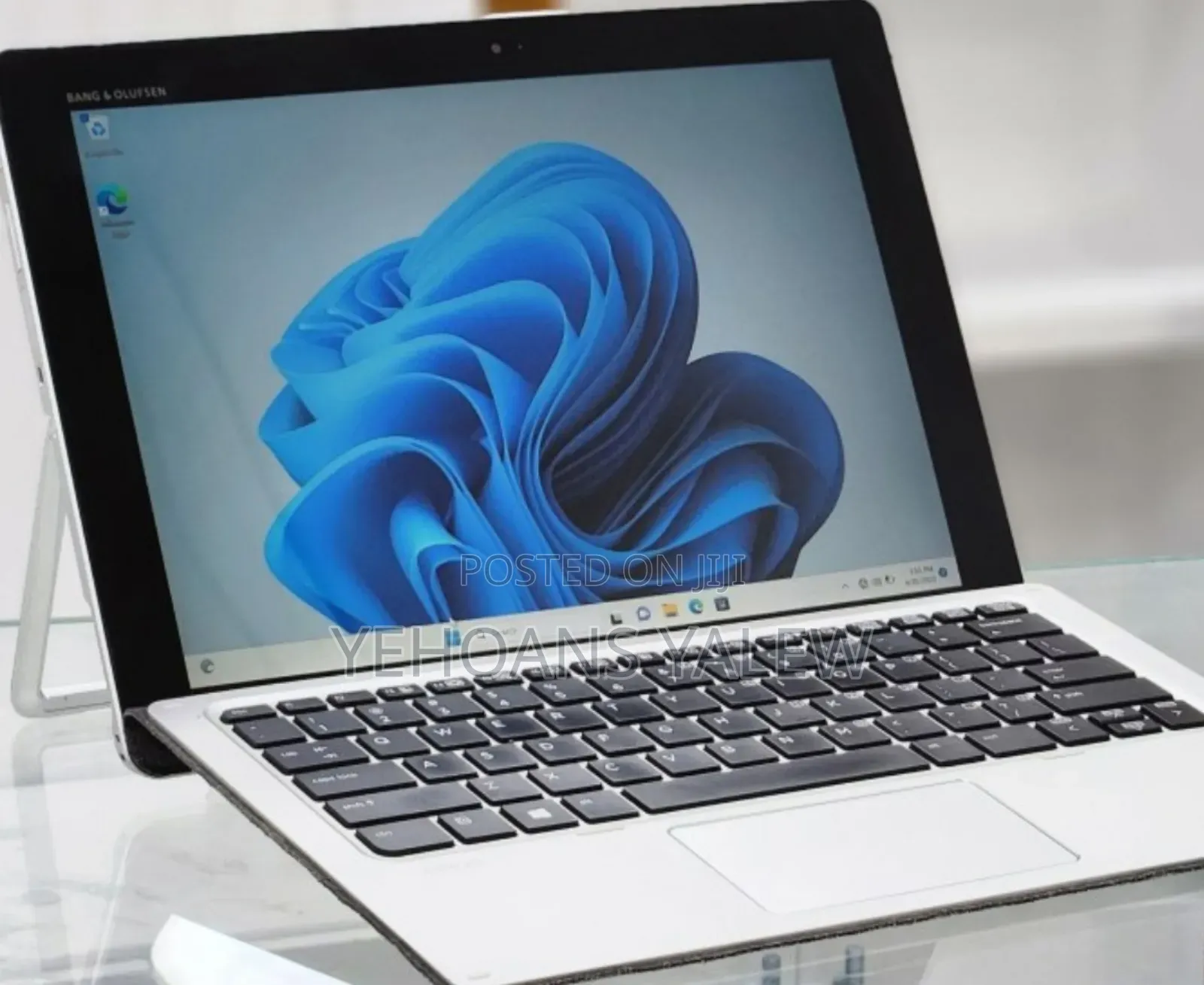 New Laptop HP Elite X2 1012 8GB Intel Core M SSD 256GB