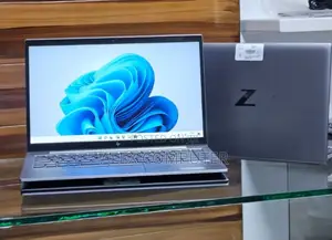 New Laptop HP ZBook Firefly 14 G7 16GB Intel Core I7 SSD 512GB