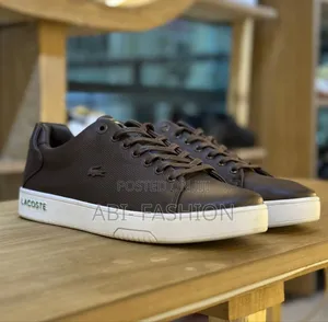 Lacoste Powercourt Leather Casual Shoes