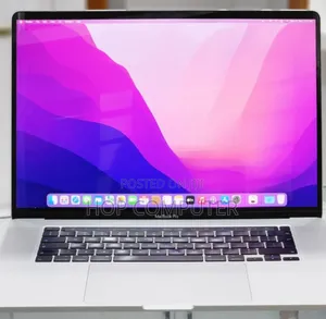 New Laptop Apple MacBook Pro 2019 16GB Intel Core I7 SSD 512GB