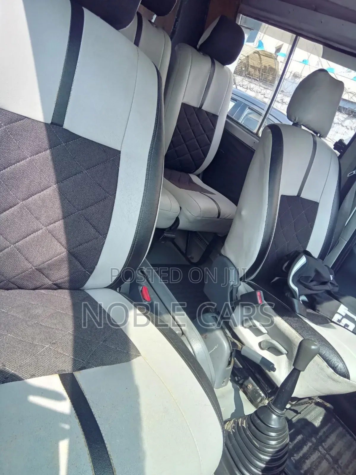 Toyota HiAce 2008 Silver