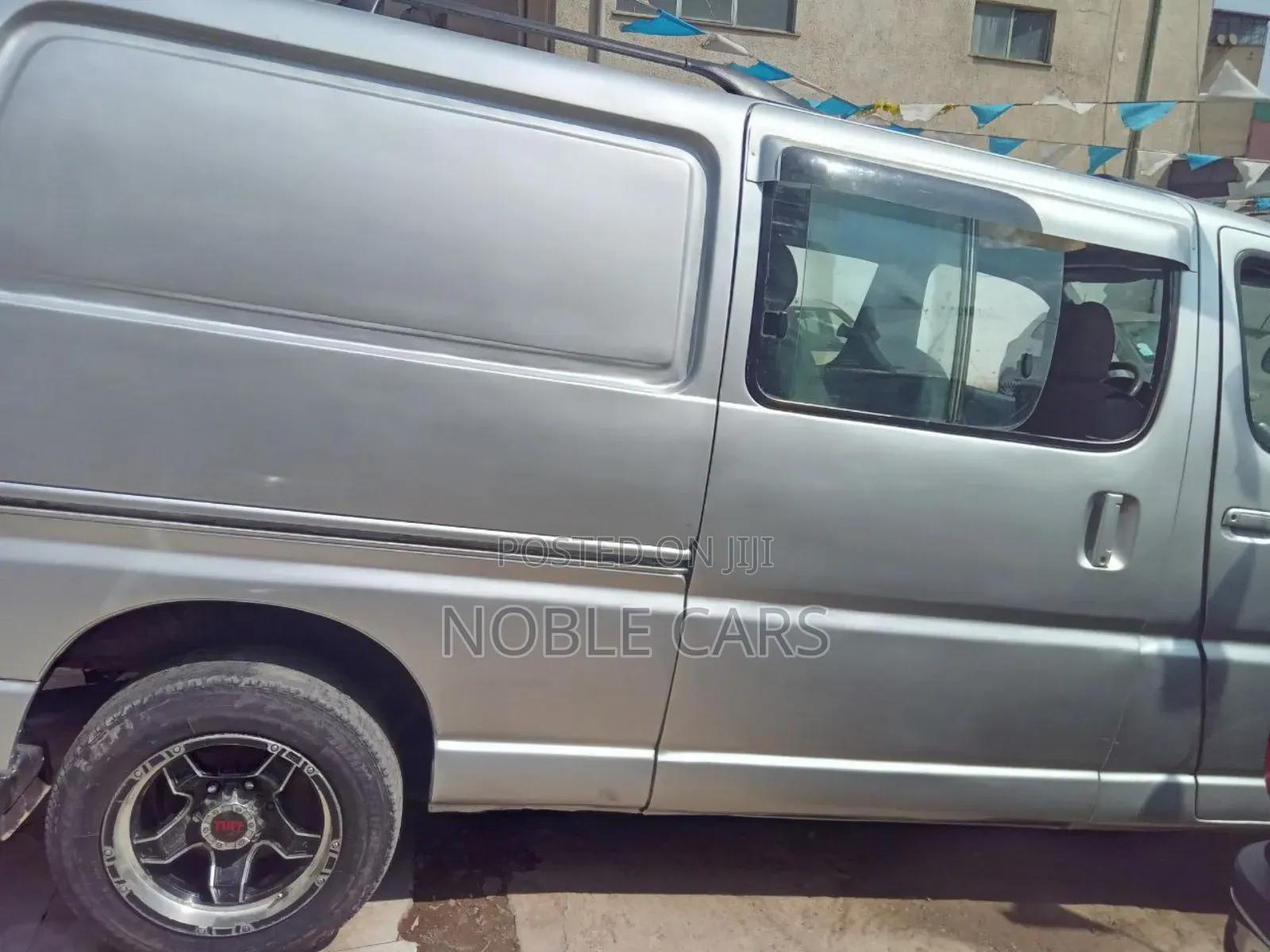 Toyota HiAce 2008 Silver