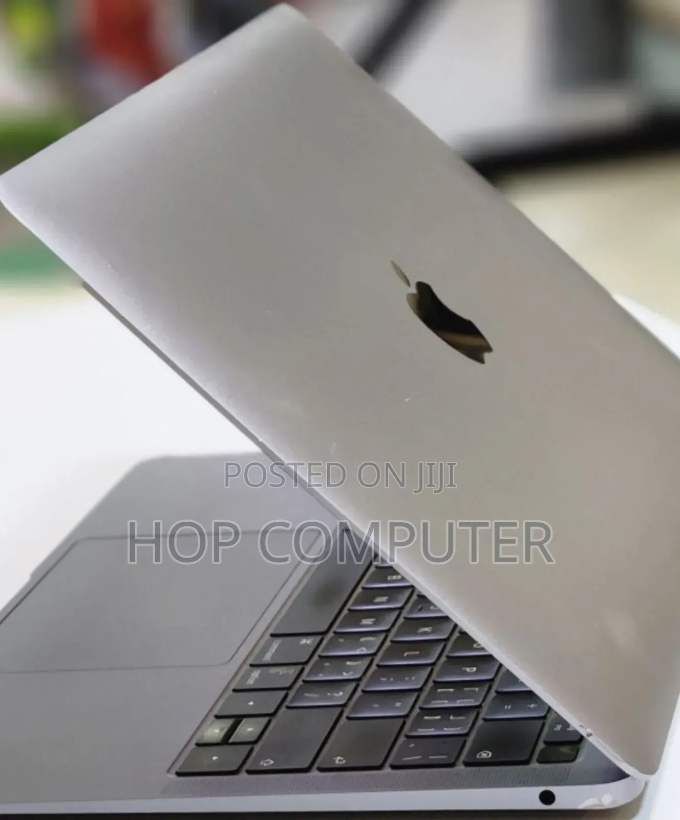 New Laptop Apple MacBook Pro 2019 32GB Intel Core I7 SSD 512GB