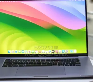 New Laptop Apple MacBook Pro 2019 32GB Intel Core I7 SSD 512GB