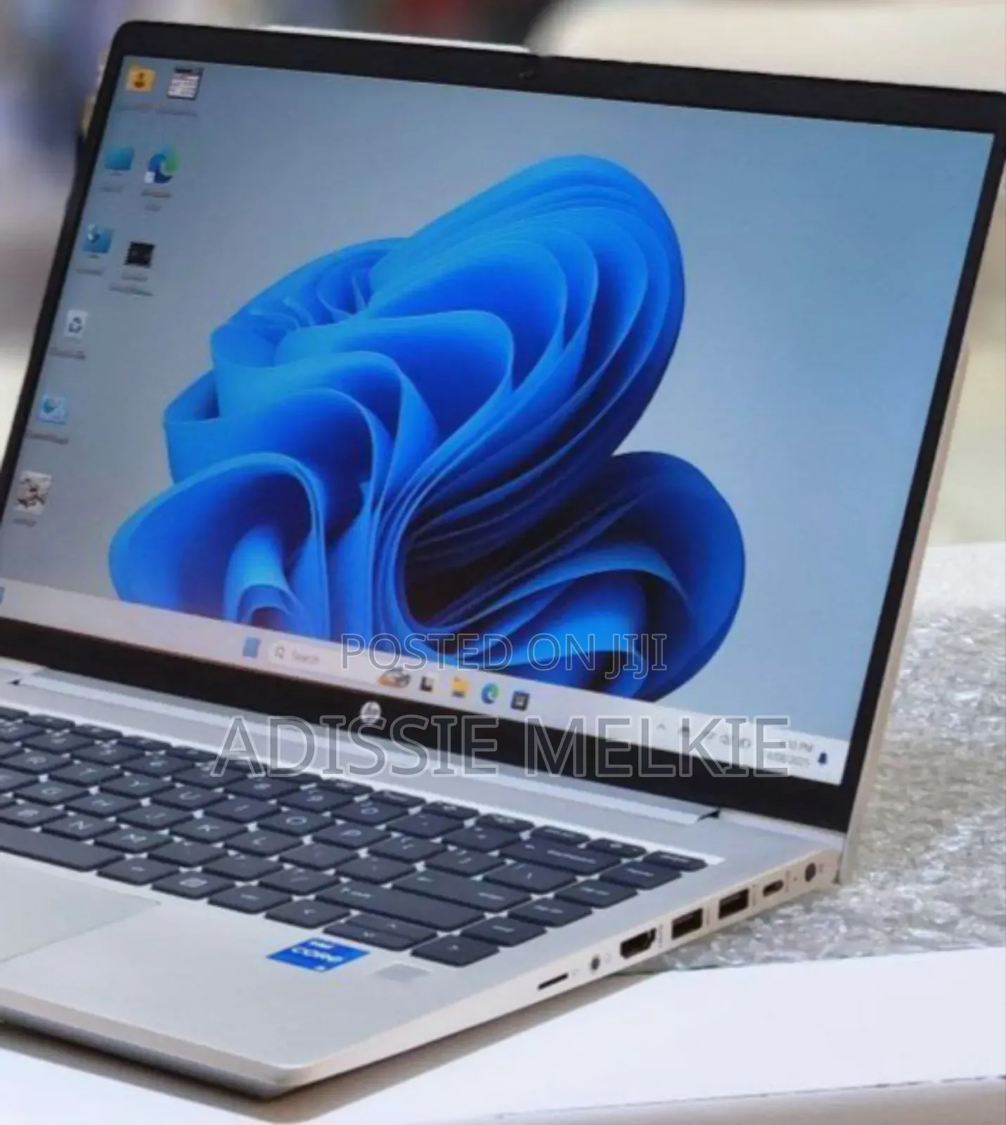 New Laptop HP ProBook 440 G8 8GB Intel Core I5 SSD 256GB