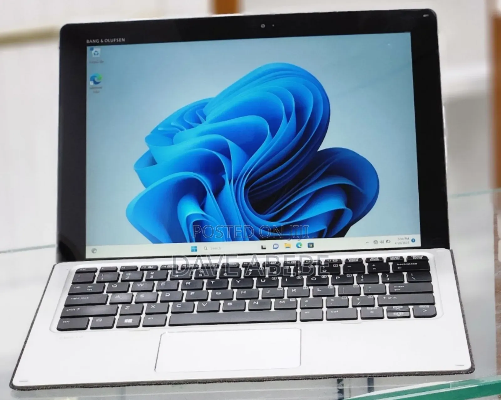 New Laptop HP Elite X2 1012 8GB Intel Core Ultra 7 SSD 256GB