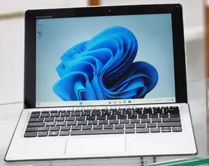 New Laptop HP Elite X2 1012 8GB Intel Core Ultra 7 SSD 256GB