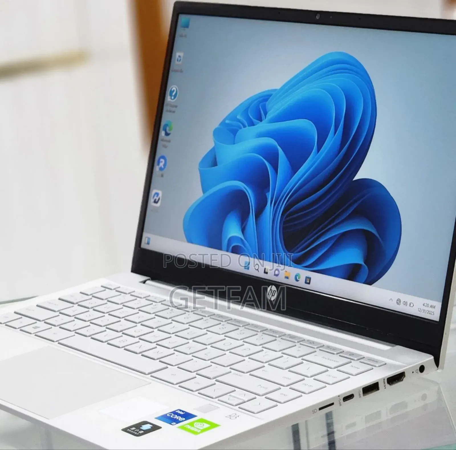 New Laptop HP Pavilion 14 2GB Intel Core I5 SSD 512GB