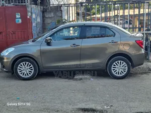 Suzuki Dzire 2022 Gray