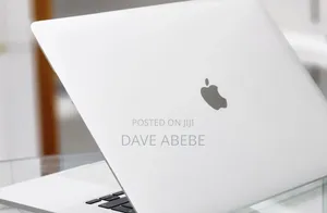 New Laptop Apple MacBook Pro 2019 16GB Intel Core I7 SSD 512GB
